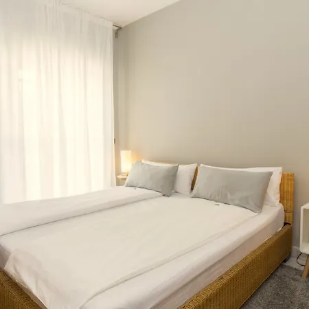 La Palmera 2*
