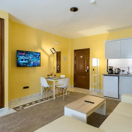 Apartahotel La Palmera